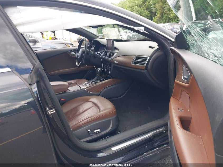 2016 Audi A7 VIN WAUWGAFCXGN005259 IAAI salvage auction — RIGHT FRONT, Salvage Title, sold $3,500 on 2026-07-09 (photo 5)