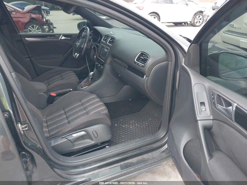 2012 Volkswagen Gti VIN WVWHV7AJ2CW252497 IAAI salvage auction — FRONT END, Salvage Title, sold $1,450 on 2026-08-19 (photo 5)