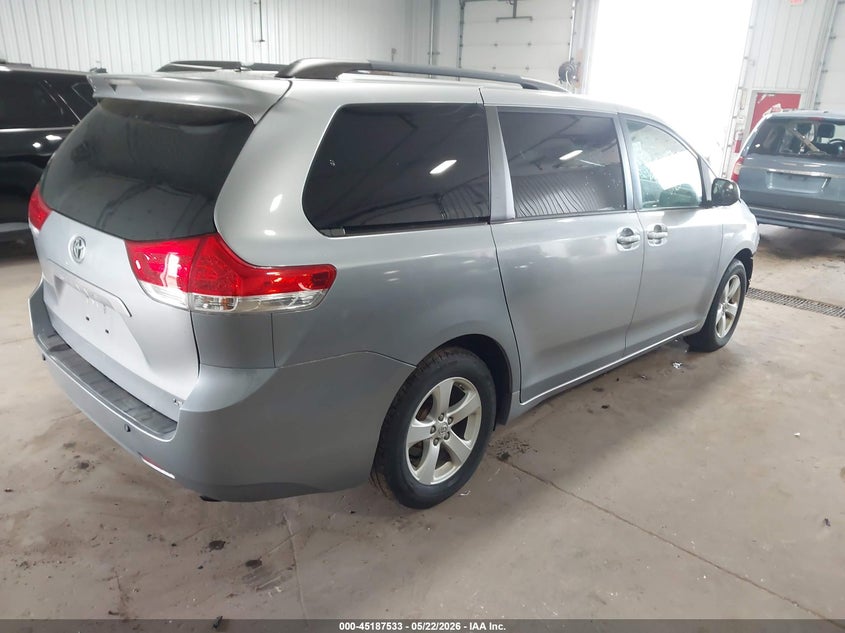 2011 Toyota Sienna VIN 5TDKA3DC2BS006149 IAAI salvage auction — FRONT END, Prior Salvage (Minnesota), sold $825 on 2026-07-22 (photo 4)