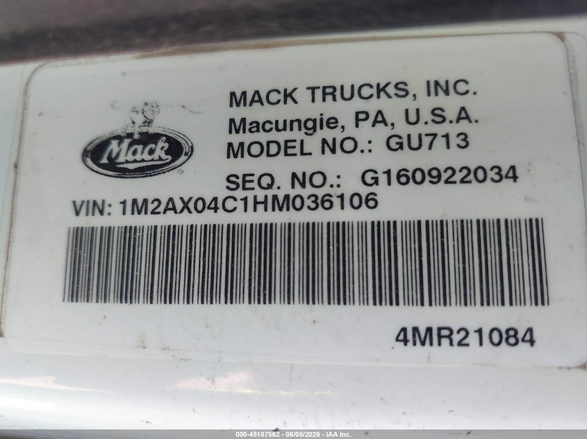 2017 Mack Granite VIN 1M2AX04C1HM036106 IAAI salvage auction — ROLLOVER, Salvage (Georgia), sold $21,550 on 2026-07-22 (photo 9)