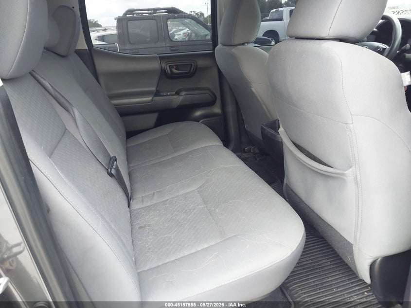 2020 Toyota Tacoma VIN 5TFAX5GN8LX186283 IAAI salvage auction — FRONT END, Rebuildable (Florida), sold $25 on 2026-07-22 (photo 8)