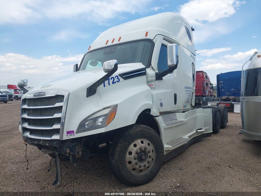 2021 Freightliner New cascadia 126 VIN 3AKJHHDR2MSMN7303 IAAI salvage auction — REAR END, Salvage (Colorado), sold $25 on 2026-08-26 (photo 2)