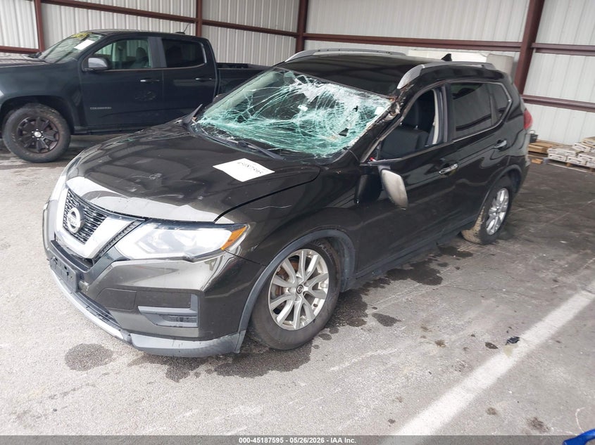2017 Nissan Rogue VIN KNMAT2MV6HP565062 IAAI salvage auction — FRONT END, Clear (Indiana), sold $925 on 2026-07-23 (photo 2)