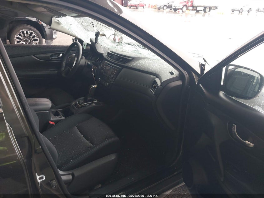 2017 Nissan Rogue VIN KNMAT2MV6HP565062 IAAI salvage auction — FRONT END, Clear (Indiana), sold $925 on 2026-07-23 (photo 5)
