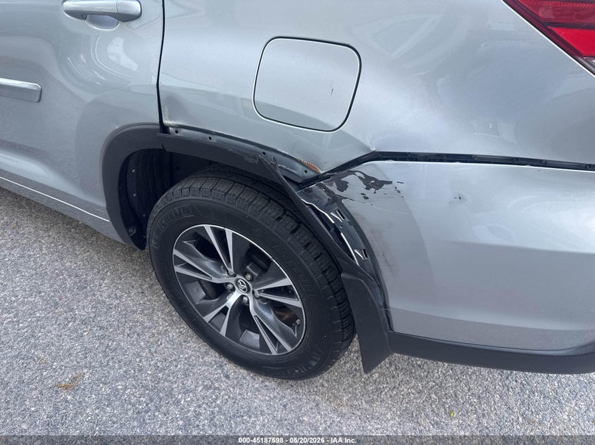 2018 Toyota Highlander VIN 5TDBZRFH9JS843564 IAAI salvage auction — LEFT SIDE, Clear (New Jersey), sold $10,300 on 2026-07-08 (photo 6)