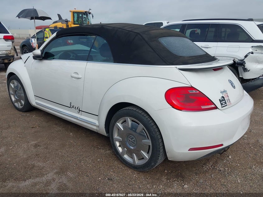 2013 Volkswagen Beetle VIN 3VW5P7AT1DM816590 IAAI salvage auction — RIGHT FRONT, Salvage (Texas), sold $1,700 on 2026-07-27 (photo 3)