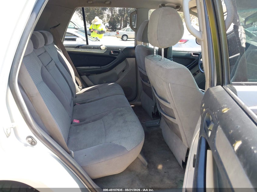2004 Toyota 4runner VIN JTEZU14RX40022289 IAAI salvage auction — NORMAL WEAR, Salvage (Idaho), sold $1,900 on 2026-07-28 (photo 8)
