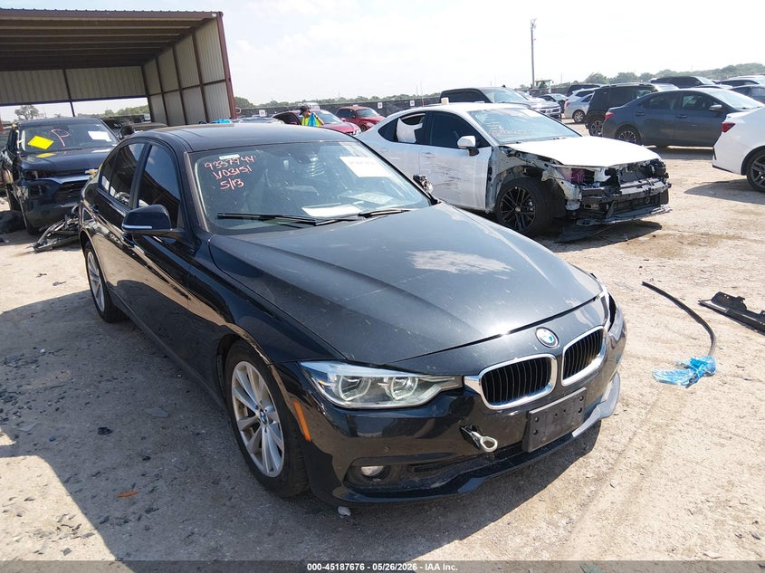 2018 BMW 3er VIN WBA8E5G58JNV03151 IAAI salvage auction — LEFT SIDE, Salvage (Texas), sold $2,050 on 2026-07-21 (photo 1)
