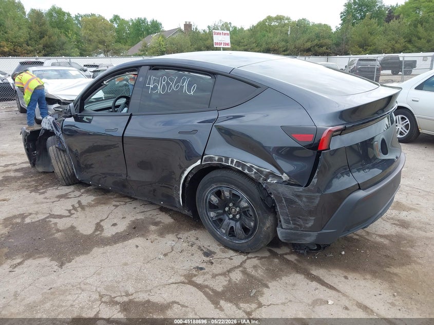 2026 Tesla Model y VIN 7SAYGDEE3TA640865 IAAI salvage auction — LEFT SIDE, Salvage (Indiana), sold $14,200 on 2026-07-21 (photo 3)