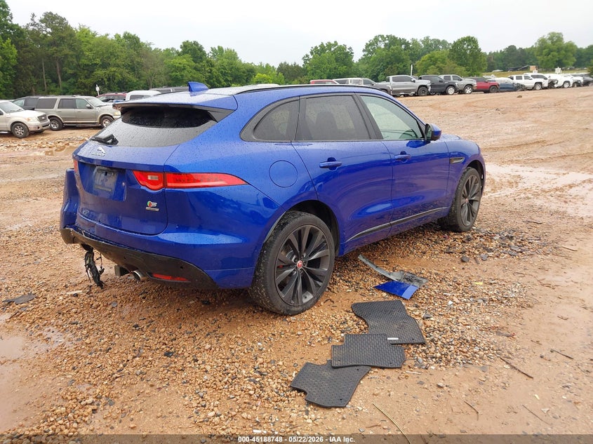 2019 Jaguar F-pace VIN SADCM2FV6KA610227 IAAI salvage auction — REAR END, Salvage (North Carolina), sold $6,200 on 2026-07-27 (photo 4)