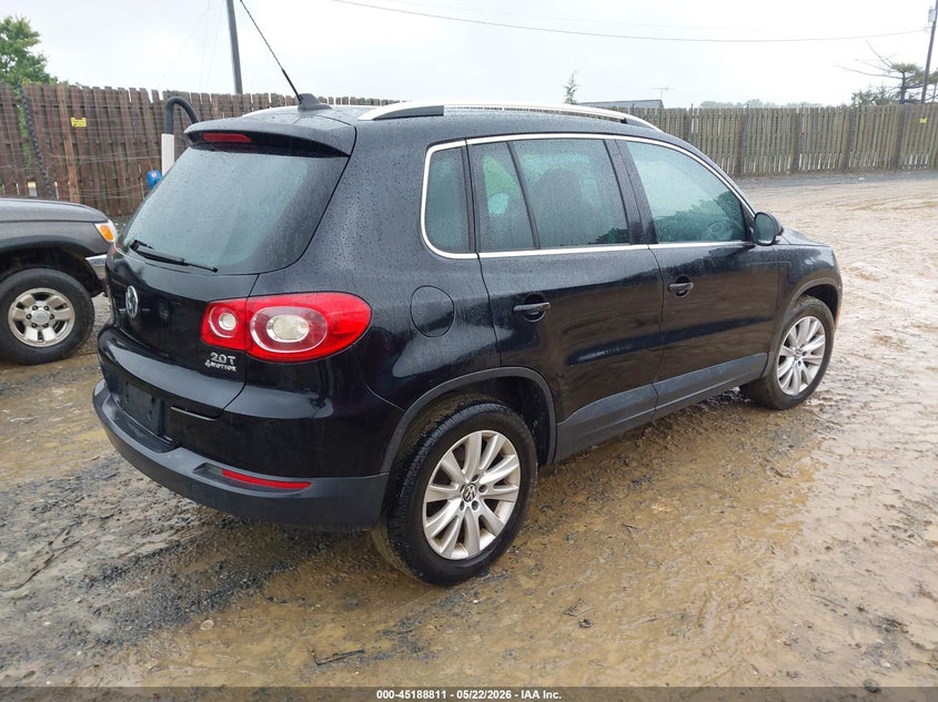 2009 Volkswagen Tiguan VIN WVGBV95N09W000931 IAAI salvage auction — NORMAL WEAR, Clear (Virginia), sold $350 on 2026-07-13 (photo 4)