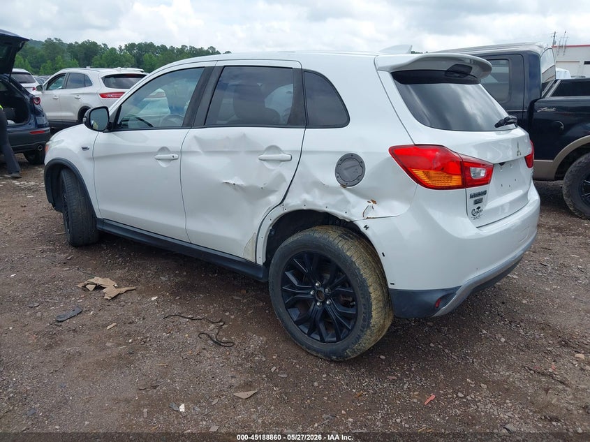 2017 Mitsubishi Outlander VIN JA4AP3AU3HZ044515 IAAI salvage auction — FRONT END, Salvage Title, sold $375 on 2026-07-29 (photo 3)