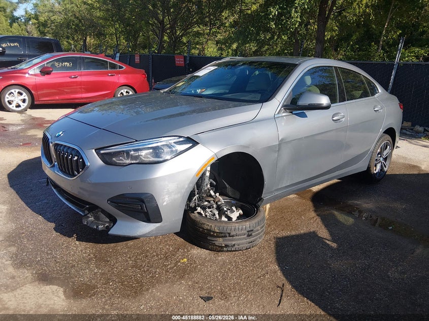 2024 BMW 2er VIN WBA73AK01R7R53780 IAAI salvage auction — LEFT FRONT, Salvage (Missouri), sold $10,625 on 2026-07-22 (photo 2)