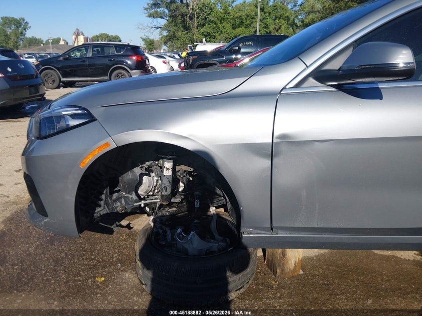 2024 BMW 2er VIN WBA73AK01R7R53780 IAAI salvage auction — LEFT FRONT, Salvage (Missouri), sold $10,625 on 2026-07-22 (photo 6)