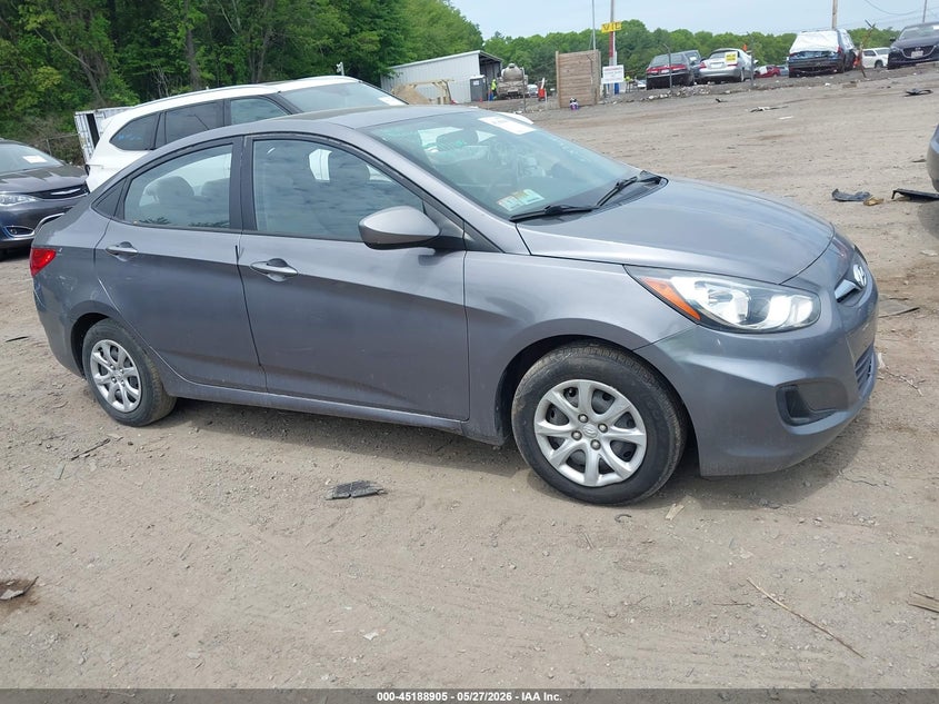 2013 Hyundai Accent VIN KMHCT4AE5DU507542 IAAI salvage auction — FRONT END, Salvage Title, sold $1,425 on 2026-07-21 (photo 1)