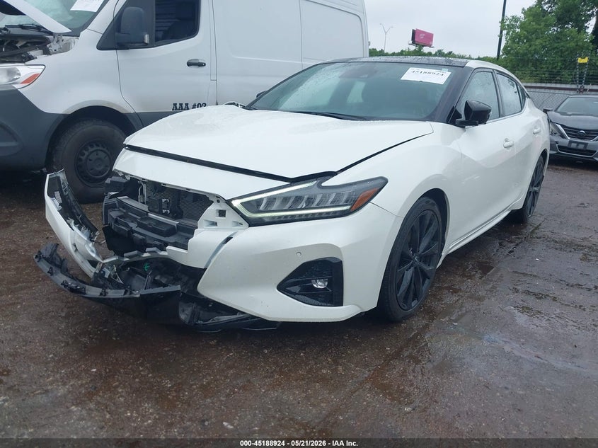 2023 Nissan Maxima VIN 1N4AA6EV5PC508343 IAAI salvage auction — FRONT END, Clear (Oklahoma), sold $7,400 on 2026-07-08 (photo 2)