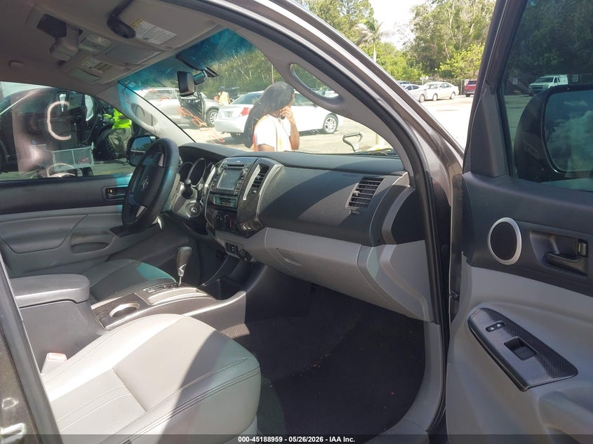 2013 Toyota Tacoma VIN 3TMLU4EN8DM130916 IAAI salvage auction — LEFT FRONT, Rebuildable (Florida), sold $7,200 on 2026-07-25 (photo 5)