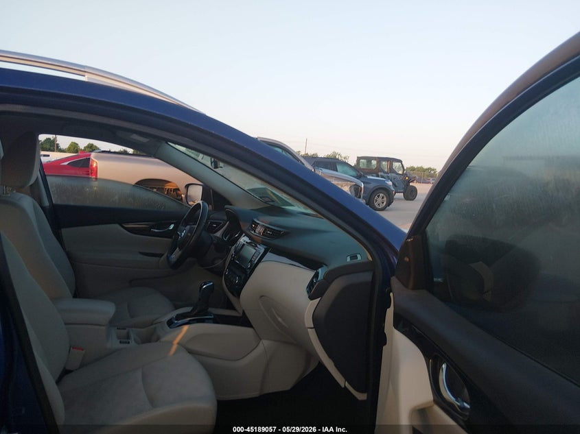 2021 Nissan Rogue VIN JN1BJ1BV5MW322840 IAAI salvage auction — HAIL, Original (Texas), sold $8,325 on 2026-07-24 (photo 5)