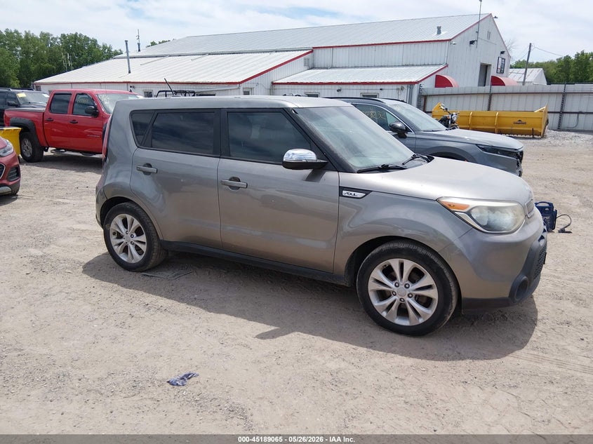 2014 Kia Soul VIN KNDJP3A55E7027558 IAAI salvage auction — NORMAL WEAR, Regular Certificate (Iowa), sold $675 on 2026-07-13 (photo 1)