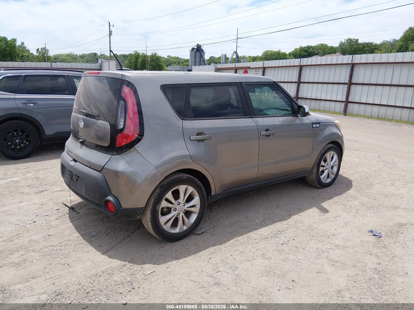 2014 Kia Soul VIN KNDJP3A55E7027558 IAAI salvage auction — NORMAL WEAR, Regular Certificate (Iowa), sold $675 on 2026-07-13 (photo 4)
