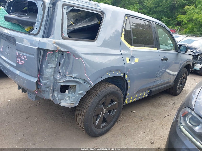 2026 Honda Passport VIN 5FNYF9H31TB026911 IAAI salvage auction — ALL OVER, Salvage (Massachusetts), sold $13,100 on 2026-07-28 (photo 4)