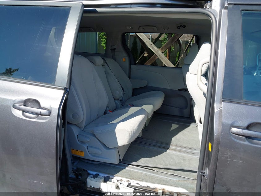 2012 Toyota Sienna VIN 5TDKA3DC1CS010758 IAAI salvage auction — FRONT END, Salvage (Oregon), sold $2,100 on 2026-07-09 (photo 8)