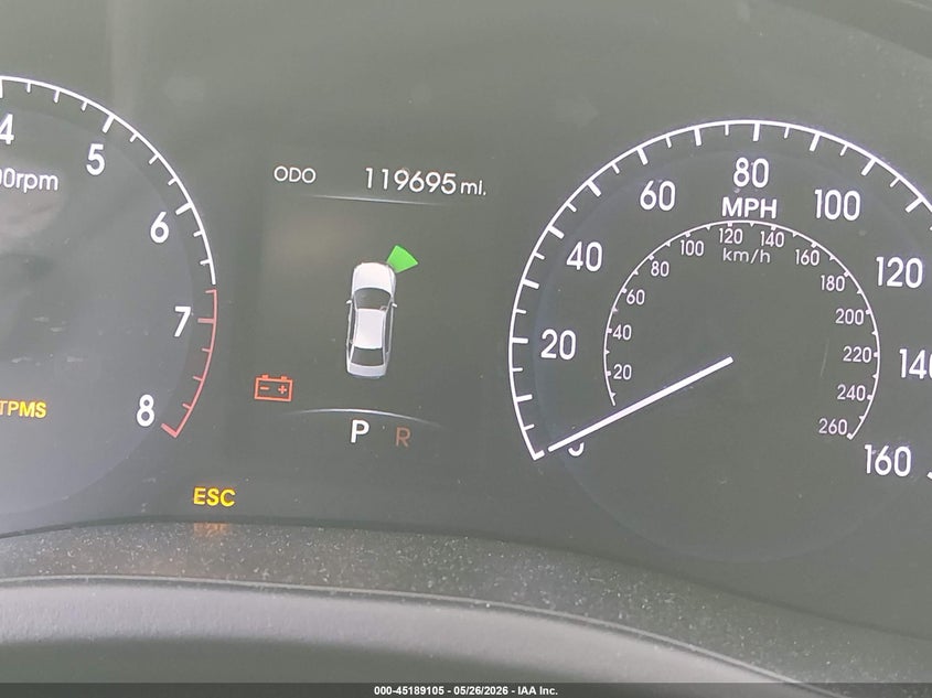 2013 Hyundai Genesis VIN KMHGC4DH3DU241705 IAAI salvage auction — RIGHT REAR, Salvage Title, sold $900 on 2026-07-27 (photo 7)