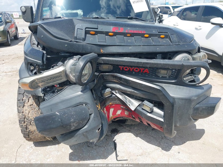 2013 Toyota Fj cruiser VIN JTEZU4BF7DK012818 IAAI salvage auction — FRONT END, Salvage (Texas), sold $3,550 on 2026-07-29 (photo 6)