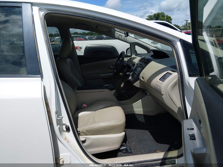 2012 Toyota Prius v VIN JTDZN3EU8C3177176 IAAI salvage auction — FRONT END, Salvage Title, sold $2,850 on 2026-08-01 (photo 5)