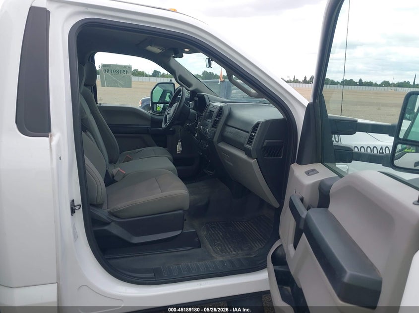 2018 Ford F-450 VIN 1FDUF4GT8JEC46849 IAAI salvage auction — REAR END, Clear (California), sold $1,550 on 2026-07-28 (photo 7)