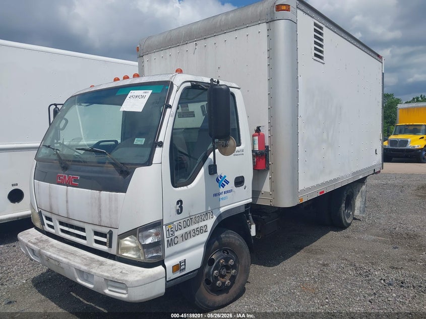2007 Gmc W4s042 VIN J8DC4B16277013932 IAAI salvage auction — NORMAL WEAR, Clear (Illinois), sold $825 on 2026-07-07 (photo 2)