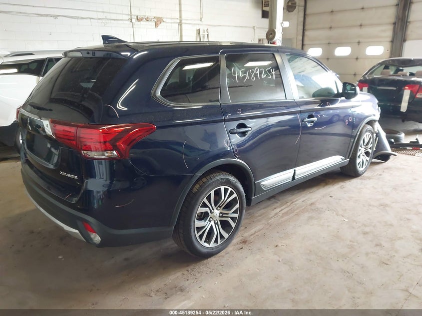 2018 Mitsubishi Outlander VIN JA4AD2A3XJZ052742 IAAI salvage auction — FRONT END, Prior Salvage (Minnesota), sold $1,150 on 2026-07-15 (photo 4)