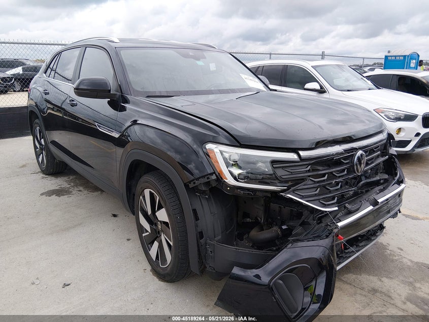 2024 Volkswagen Atlas cross sport VIN 1V2WE2CAXRC260461 IAAI salvage auction — FRONT END, Original (Texas), sold $12,000 on 2026-07-30 (photo 1)