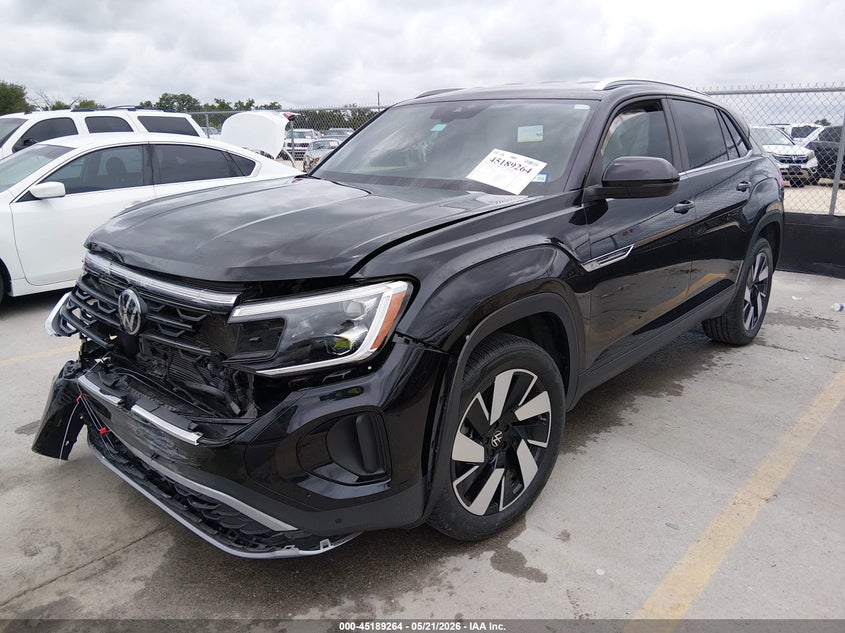 2024 Volkswagen Atlas cross sport VIN 1V2WE2CAXRC260461 IAAI salvage auction — FRONT END, Original (Texas), sold $12,000 on 2026-07-30 (photo 2)