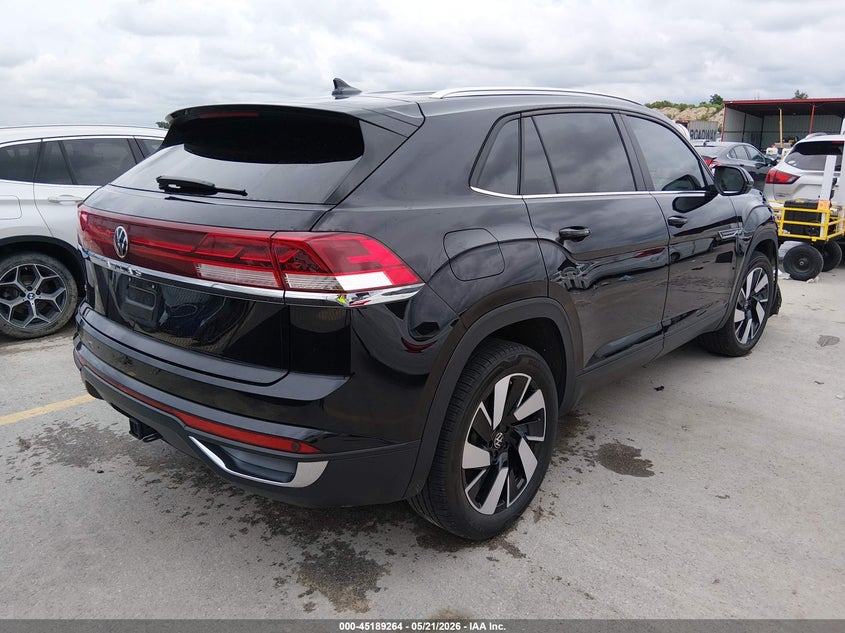 2024 Volkswagen Atlas cross sport VIN 1V2WE2CAXRC260461 IAAI salvage auction — FRONT END, Original (Texas), sold $12,000 on 2026-07-30 (photo 4)
