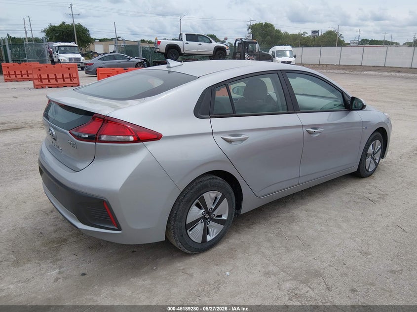 2020 Hyundai Ioniq VIN KMHC65LC6LU229371 IAAI salvage auction — THEFT, Salvage Title, sold $4,250 on 2026-07-24 (photo 4)