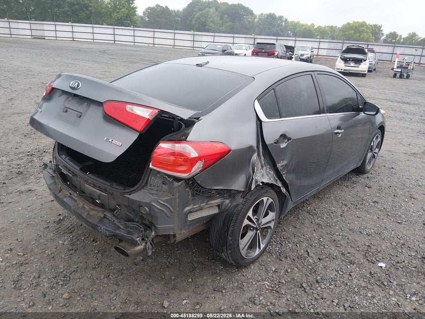 2014 Kia Forte VIN KNAFZ4A82E5073633 IAAI salvage auction — RIGHT REAR, Clear (Arkansas), sold $1,150 on 2026-07-22 (photo 4)