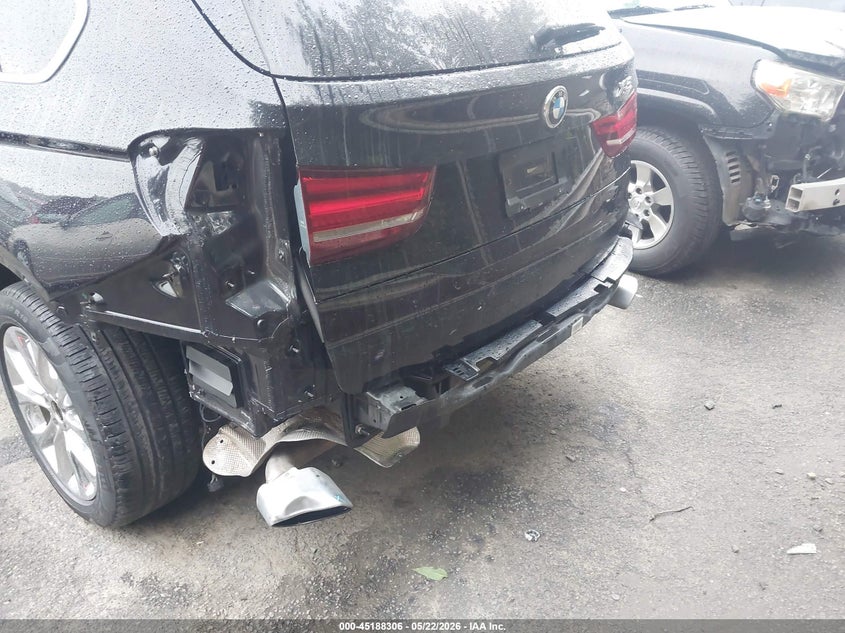 2018 BMW X5 VIN 5UXKR0C55JL071036 IAAI salvage auction — FRONT & REAR, Salvage (North Carolina), sold $8,425 on 2026-07-16 (photo 6)