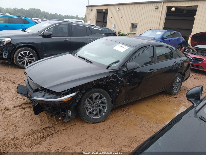 2024 Hyundai Elantra VIN KMHLM4DG4RU691633 IAAI salvage auction — LEFT & RIGHT, Salvage (North Carolina), sold $1,800 on 2026-07-27 (photo 2)