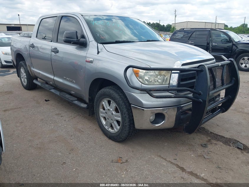 2010 Toyota Tundra VIN 5TFEY5F19AX093931 IAAI salvage auction — REAR END, Original (Texas), sold $25 on 2026-07-29 (photo 1)