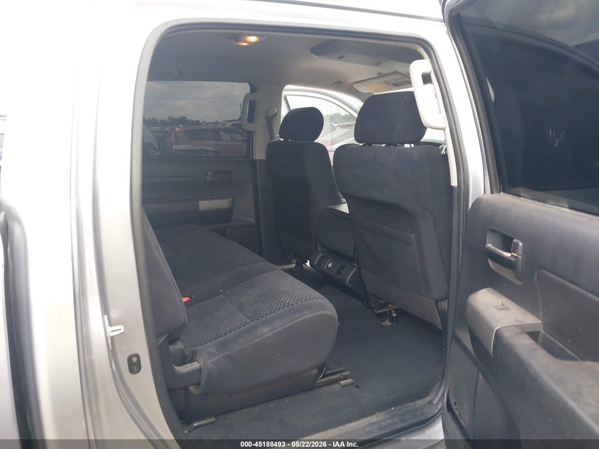 2010 Toyota Tundra VIN 5TFEY5F19AX093931 IAAI salvage auction — REAR END, Original (Texas), sold $25 on 2026-07-29 (photo 8)