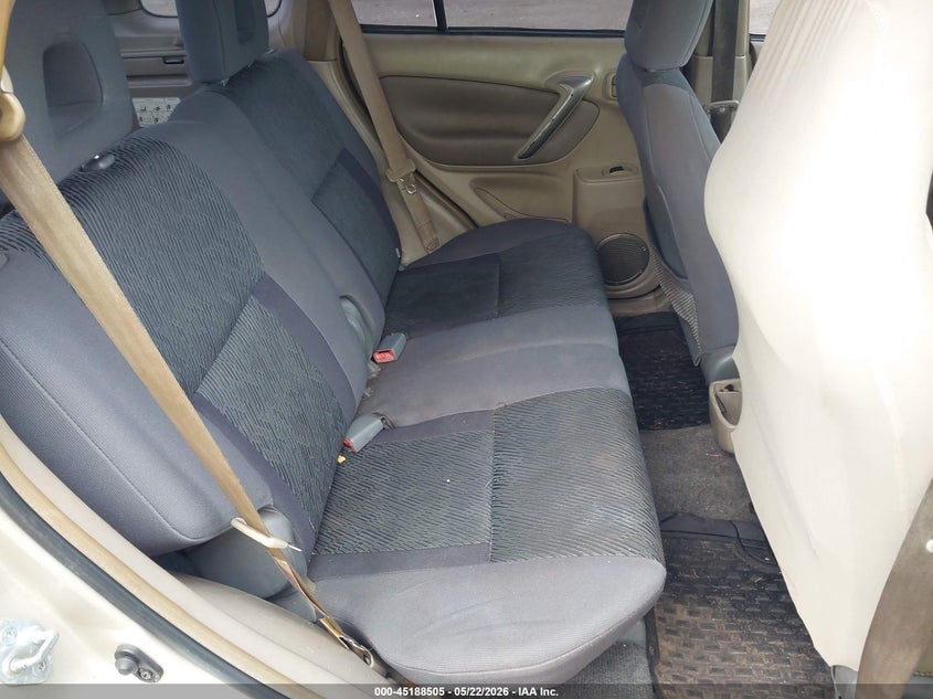 2005 Toyota Rav4 VIN JTEHD20V450070294 IAAI salvage auction — NORMAL WEAR, Clear (Illinois), sold $525 on 2026-07-15 (photo 8)