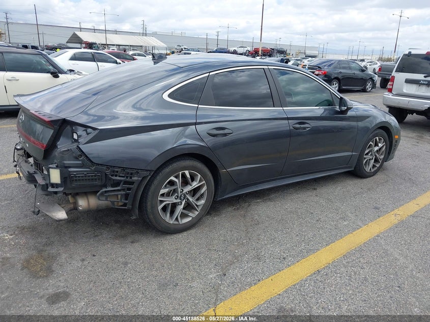 2020 Hyundai Sonata VIN 5NPEL4JA2LH009902 IAAI salvage auction — REAR END, Salvage Title, sold $4,800 on 2026-07-07 (photo 4)