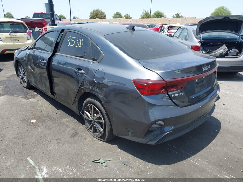 2024 Kia Forte VIN 3KPF24AD5RE801489 IAAI salvage auction — SIDE, Salvage Certificate (California), sold $3,450 on 2026-07-10 (photo 3)