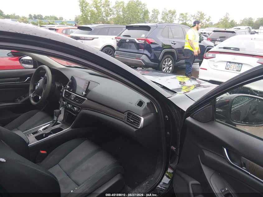 2018 Honda Accord VIN 1HGCV1F4XJA224078 IAAI salvage auction — HAIL, Salvage Title, sold $5,600 on 2026-07-17 (photo 5)