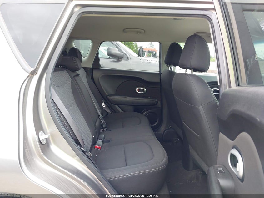2018 Kia Soul VIN KNDJP3A58J7594812 IAAI salvage auction — HAIL, Salvage Title, sold $4,050 on 2026-07-20 (photo 8)