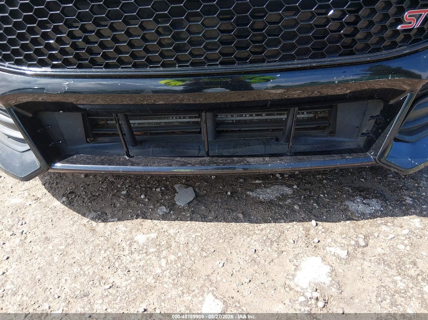 2017 Ford Focus st VIN 1FADP3L99HL222383 IAAI salvage auction — NORMAL WEAR, Original (Kentucky), sold $2,750 on 2026-07-06 (photo 6)