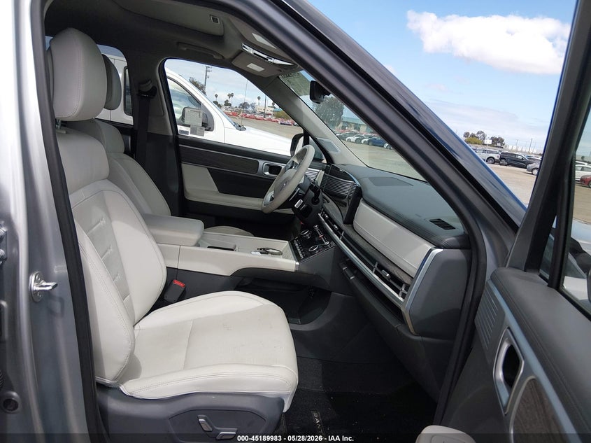 2024 Hyundai Santa fe VIN 5NMP4DGL2RH057761 IAAI salvage auction — FRONT & REAR, Salvage Title, sold $9,700 on 2026-07-29 (photo 5)