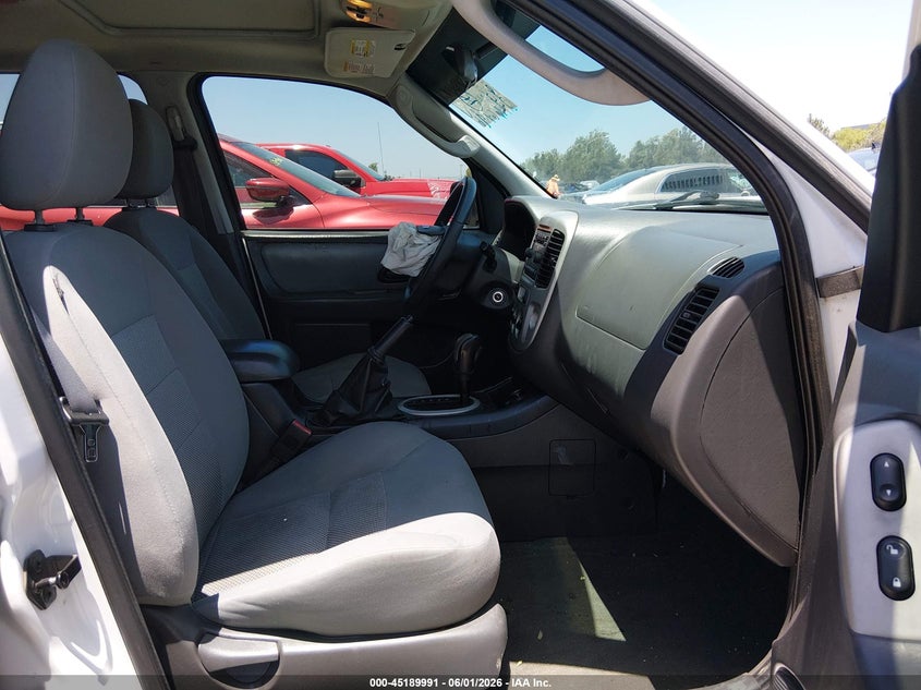 2006 Ford Escape VIN 1FMCU03136KA07054 IAAI salvage auction — FRONT END, Salvage (California), sold $450 on 2026-07-28 (photo 5)