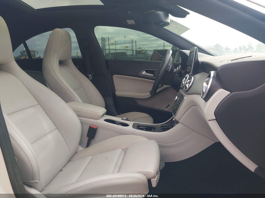 2016 Mercedes-benz Cla-klasse VIN WDDSJ4EB4GN376422 IAAI salvage auction — NORMAL WEAR, App For Dup Clear (California), sold $725 on 2026-07-28 (photo 5)